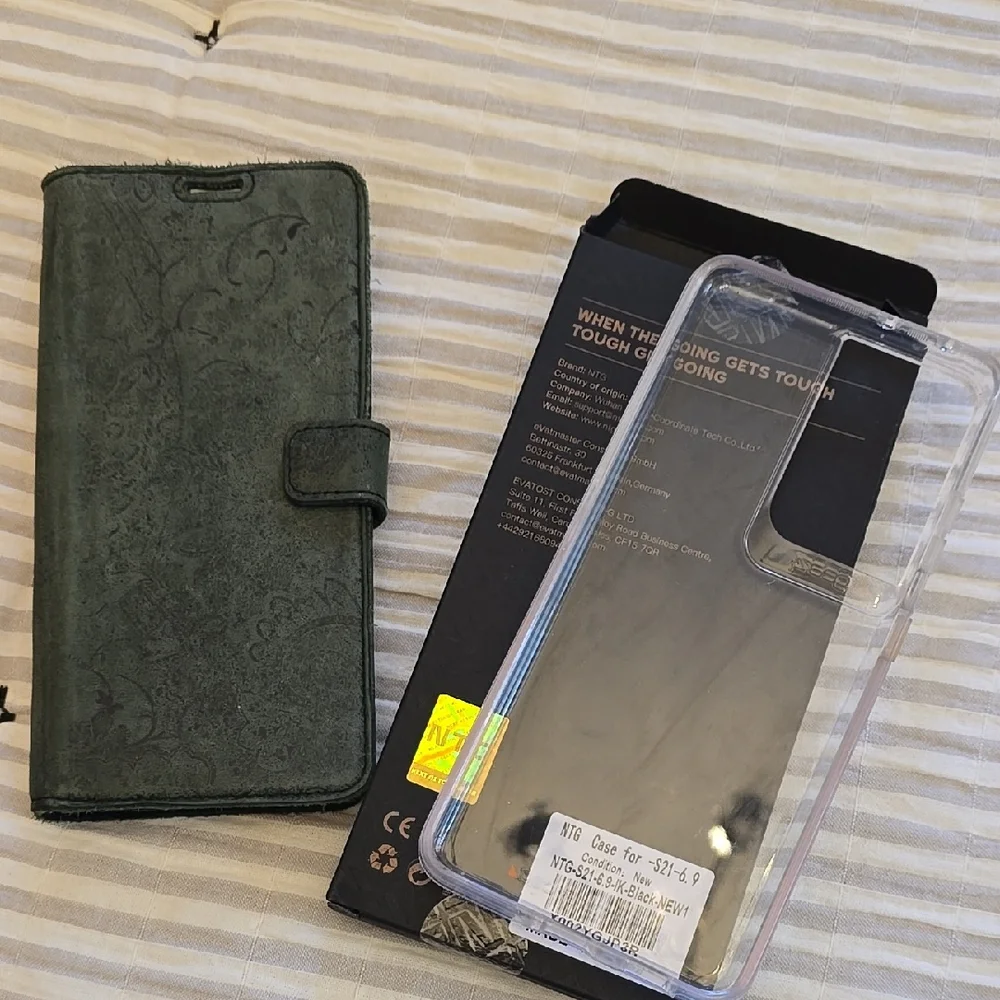 Pair of Samsung Phone Cases